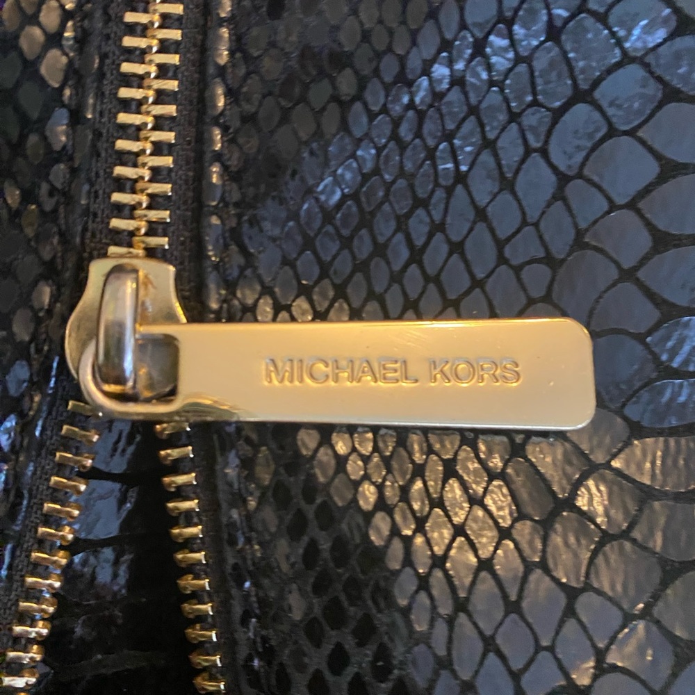 MICHAEL KORS Newman Python Style Crossbody Hobo in Black - Picture 6 of 9
